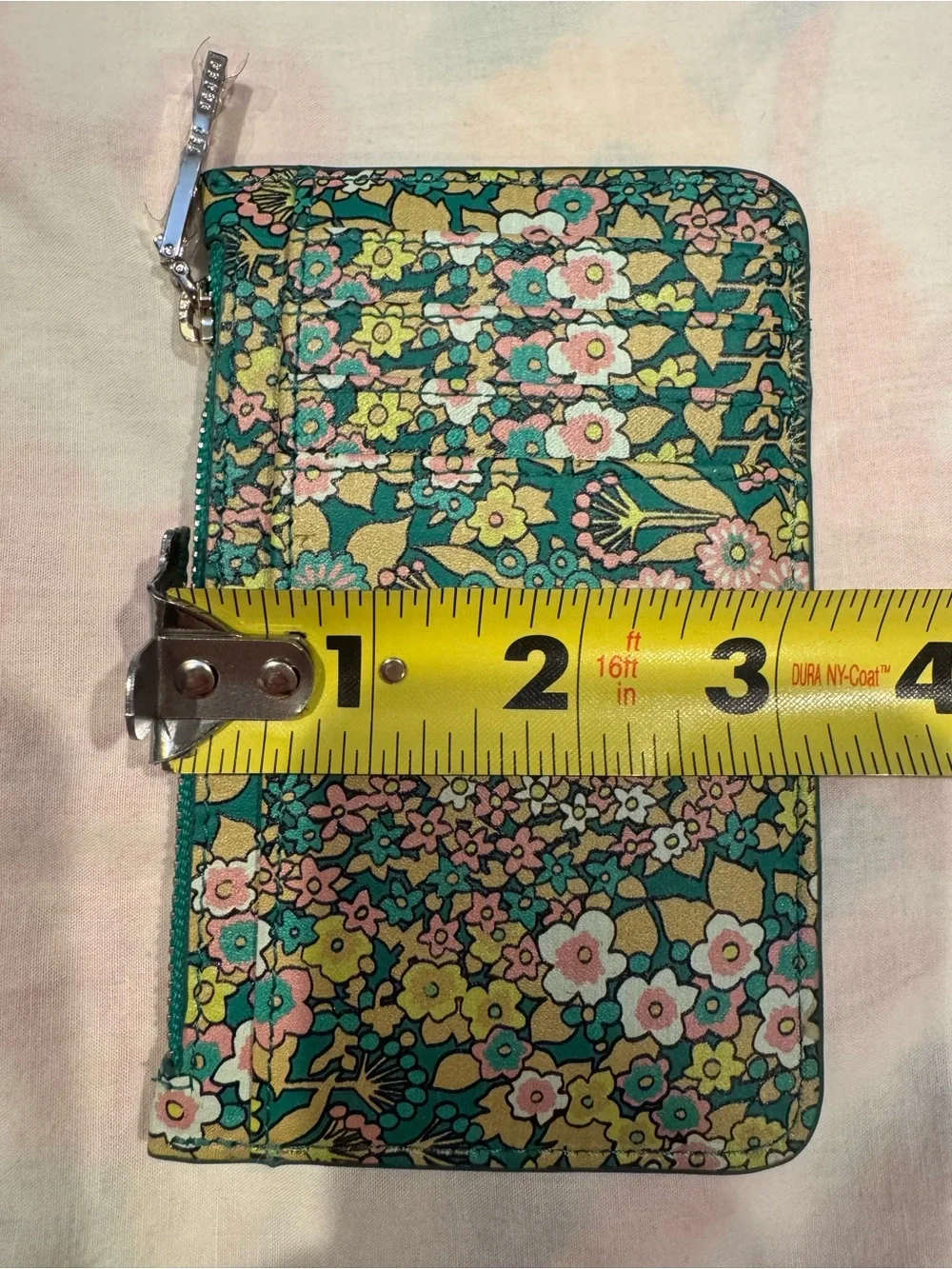 Ted Baker London Emerald Garcet Flirty Texture Floral Zip Card Holder